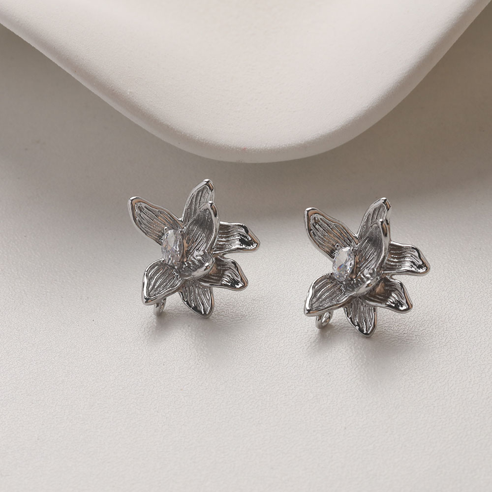 4PCS Dainty Flower Ear Studs E - Flower Supplies ulasan dan harga